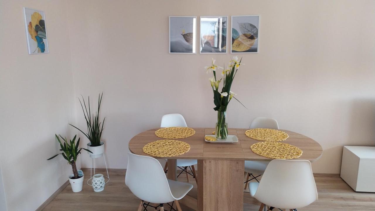 Diva Apartman Arandjelovac Luaran gambar